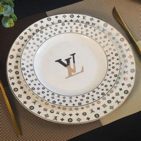 louis vuitton plates